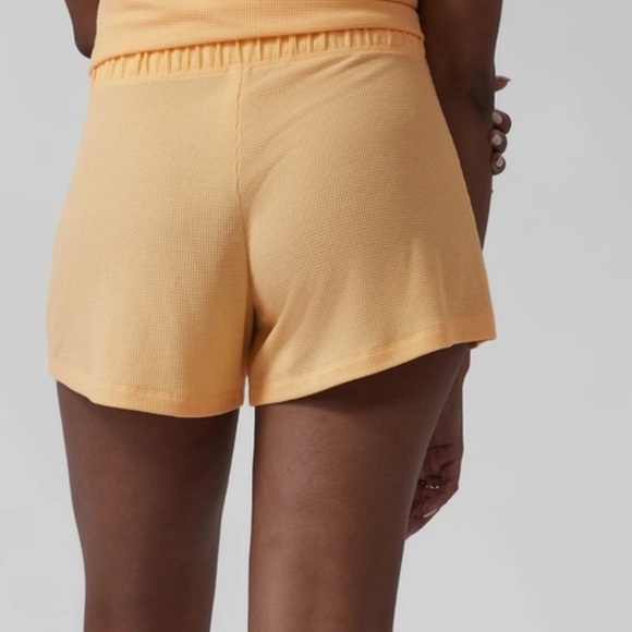 ATHLETA WIND DOWN SLEEP SHORT IN LUNARIA YELLOW - Picture 2 of 5